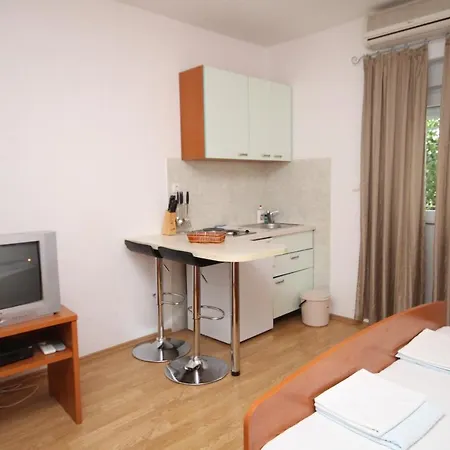 Apartmán With A Parking Space - 6696