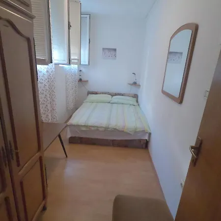 With Parking Space - 6696 Makarska