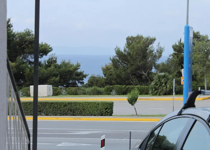 With Parking Space - 6696 公寓