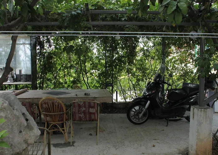 Apartman With Parking Space - 6696 *