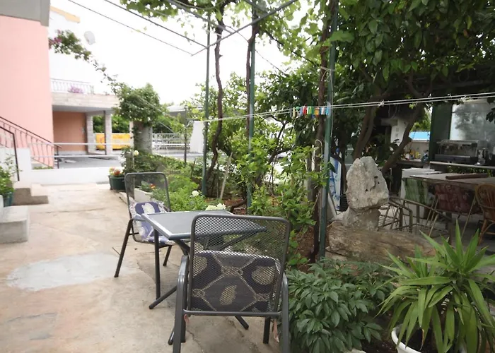 公寓 With Parking Space - 6696 *